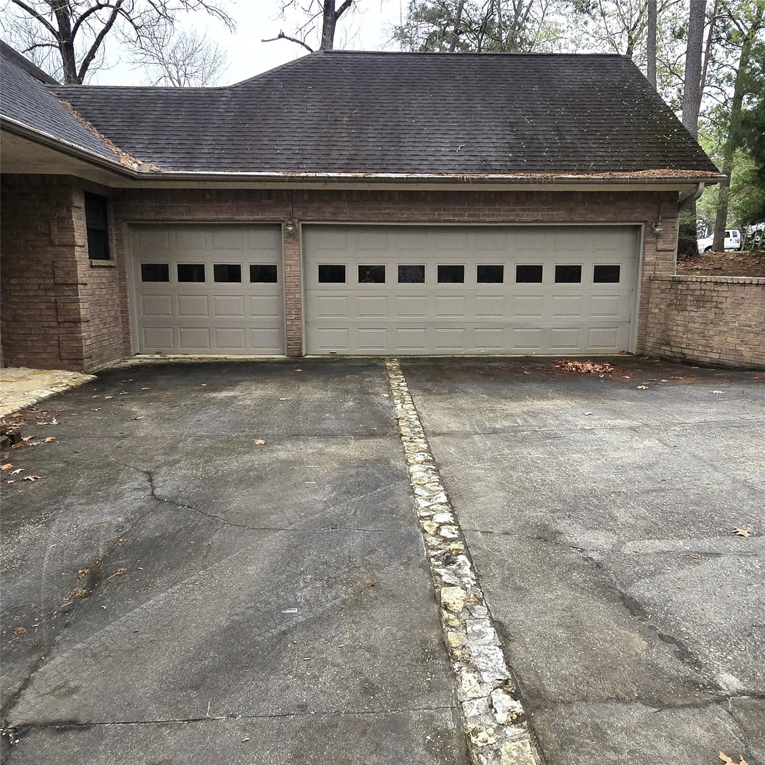 560 Lake Grove Drive