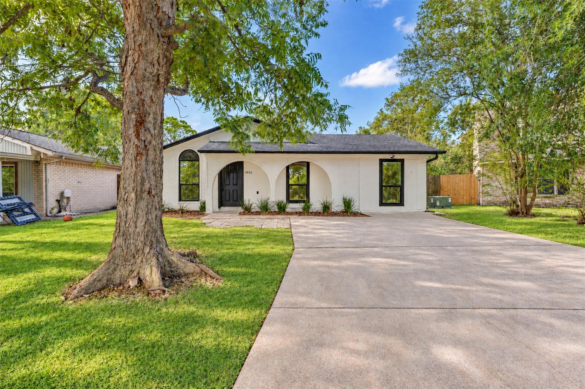 4926 Dollar Reef Drive