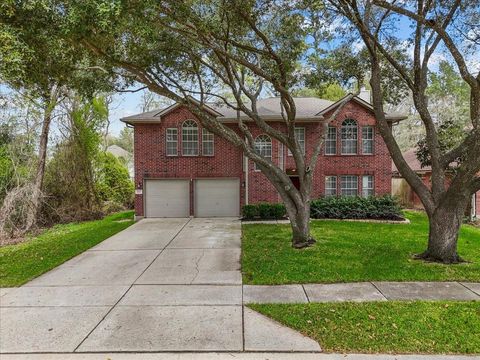 Homes For Sale - 1611 Sterling Village Drive<br/> Spring, TX 77386