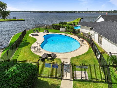 14691 Diamondhead S Conroe TX 77356