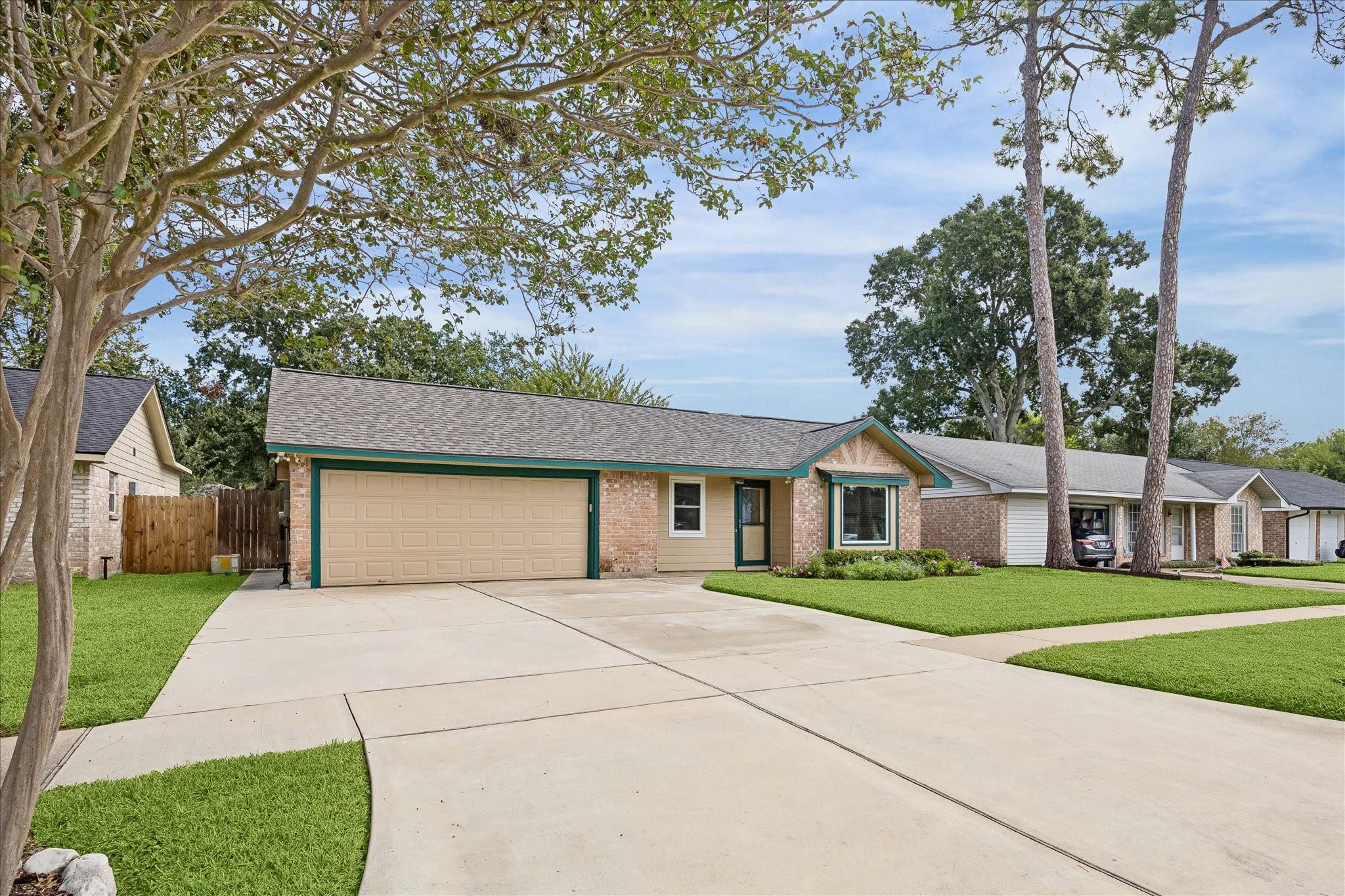13626 Greenridge Drive