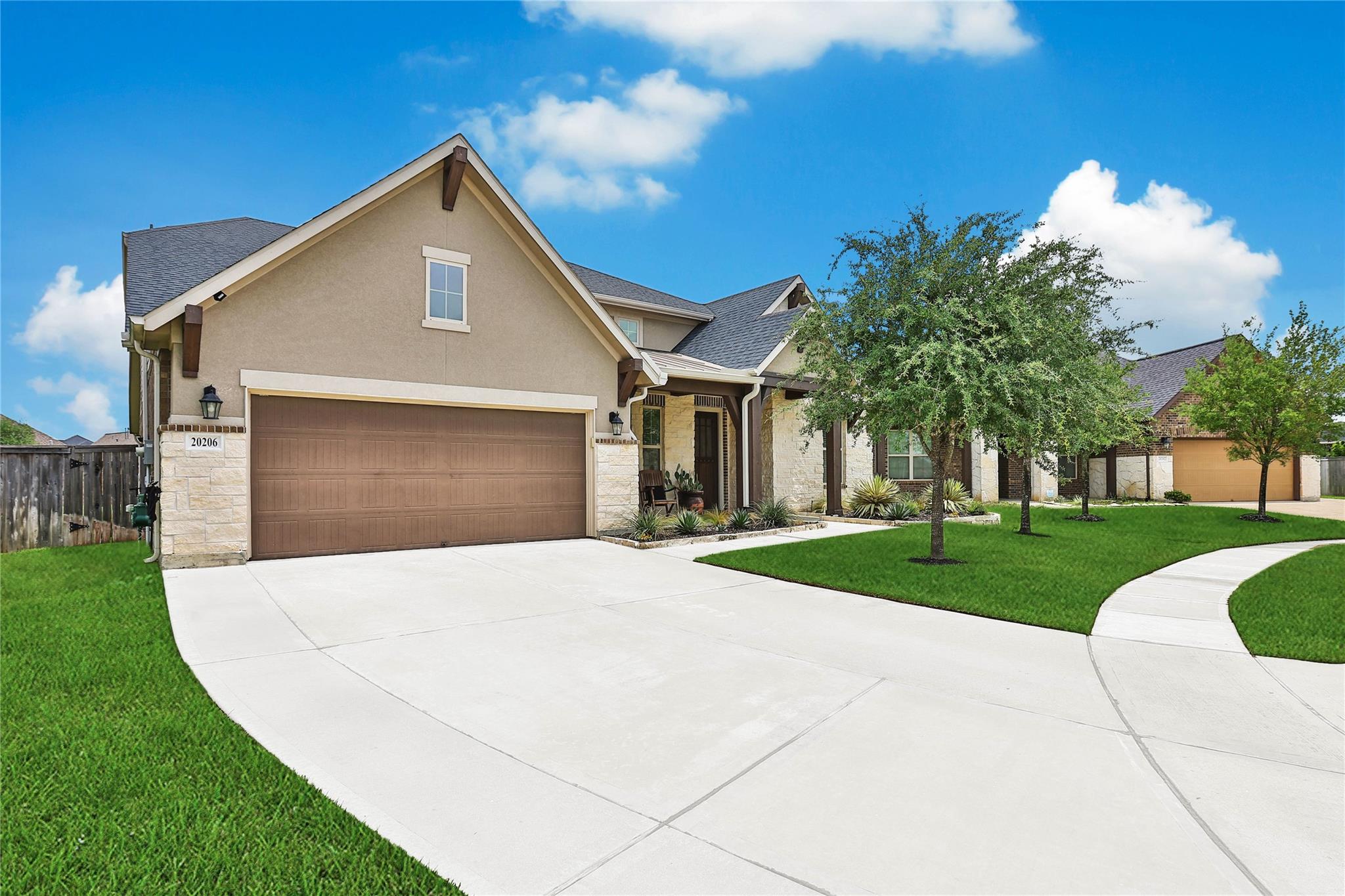 20206 Mahogany Bay Lane
