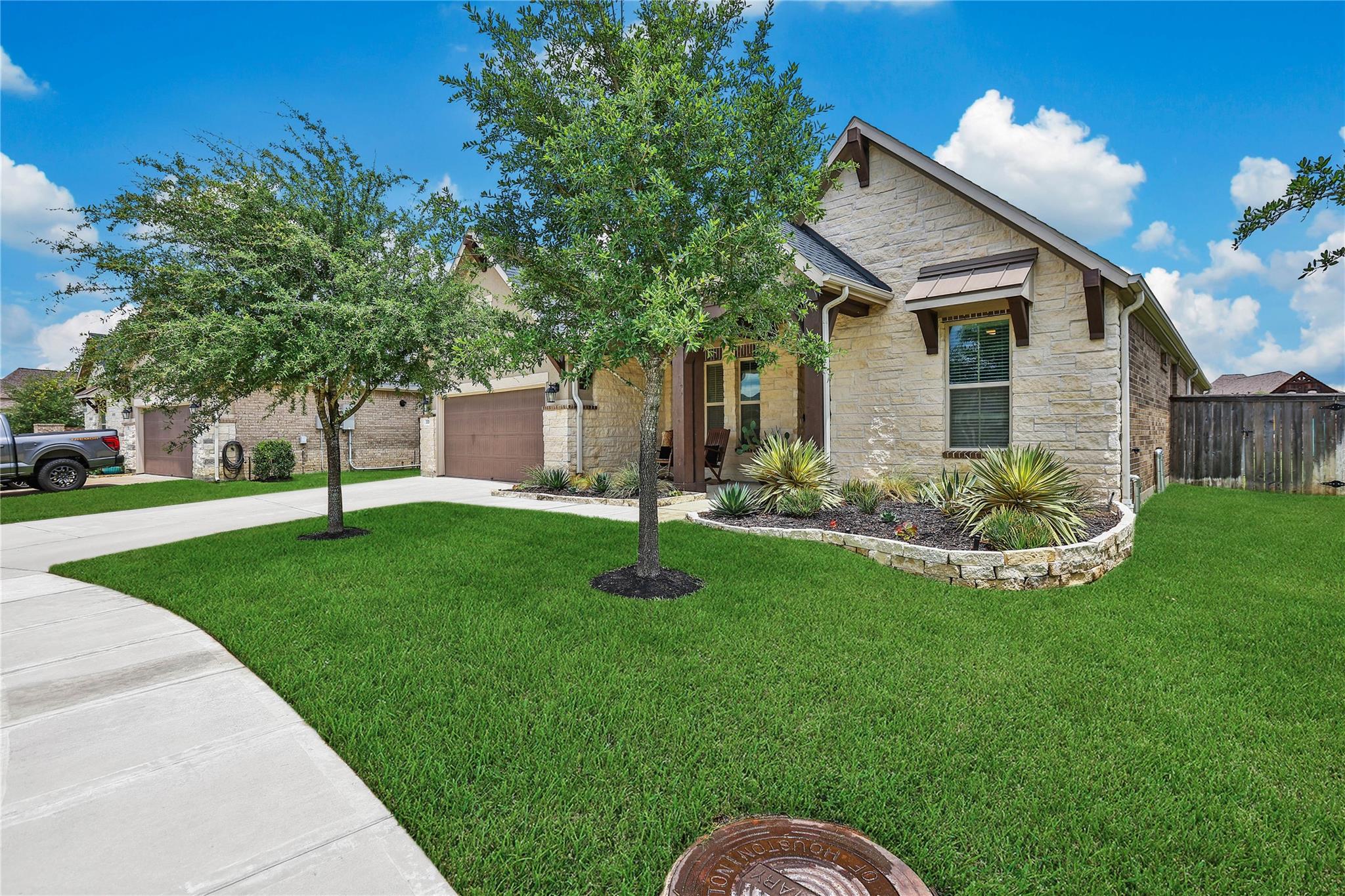 20206 Mahogany Bay Lane
