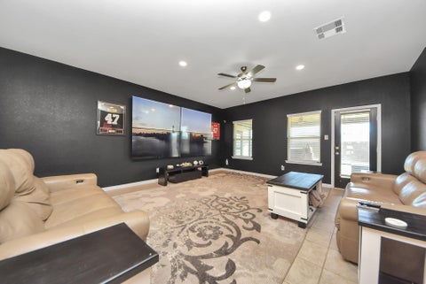 Tiny photo for 930 Pismo Lane, Rosharon, TX 77583 (MLS # 3464796)