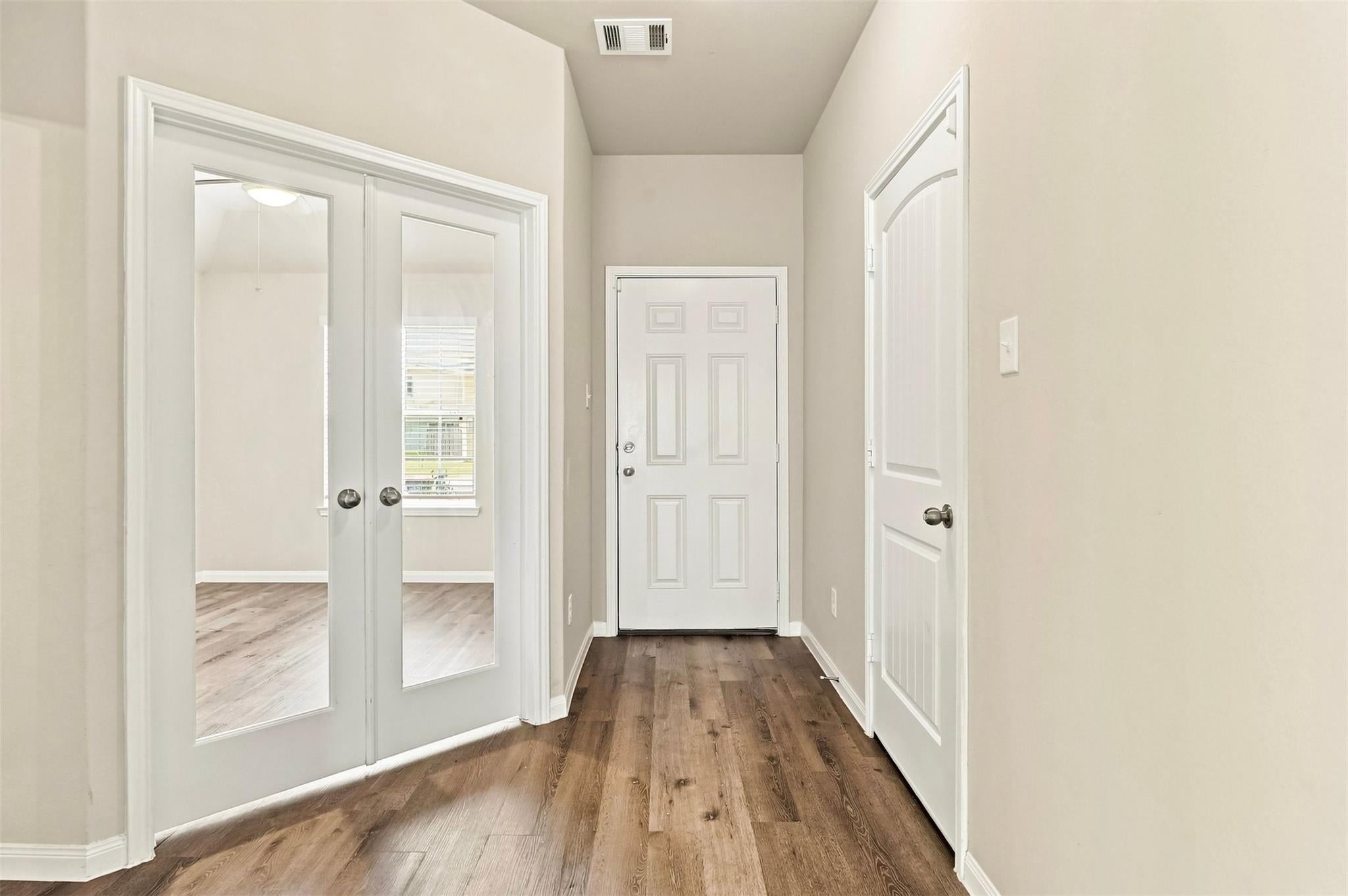 5323 Brooklyn Rose Drive
