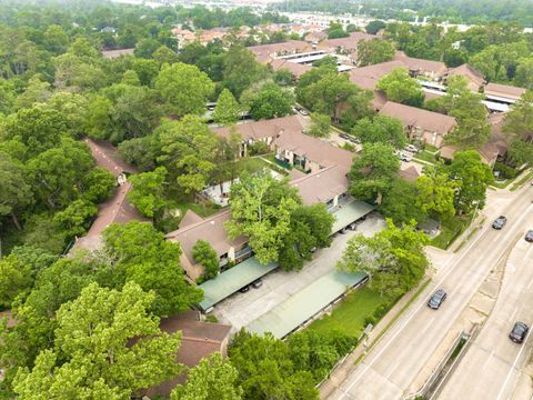 Tiny photo for 8229 Kingsbrook Road #229, Houston, TX 77024 (MLS # 10732661)