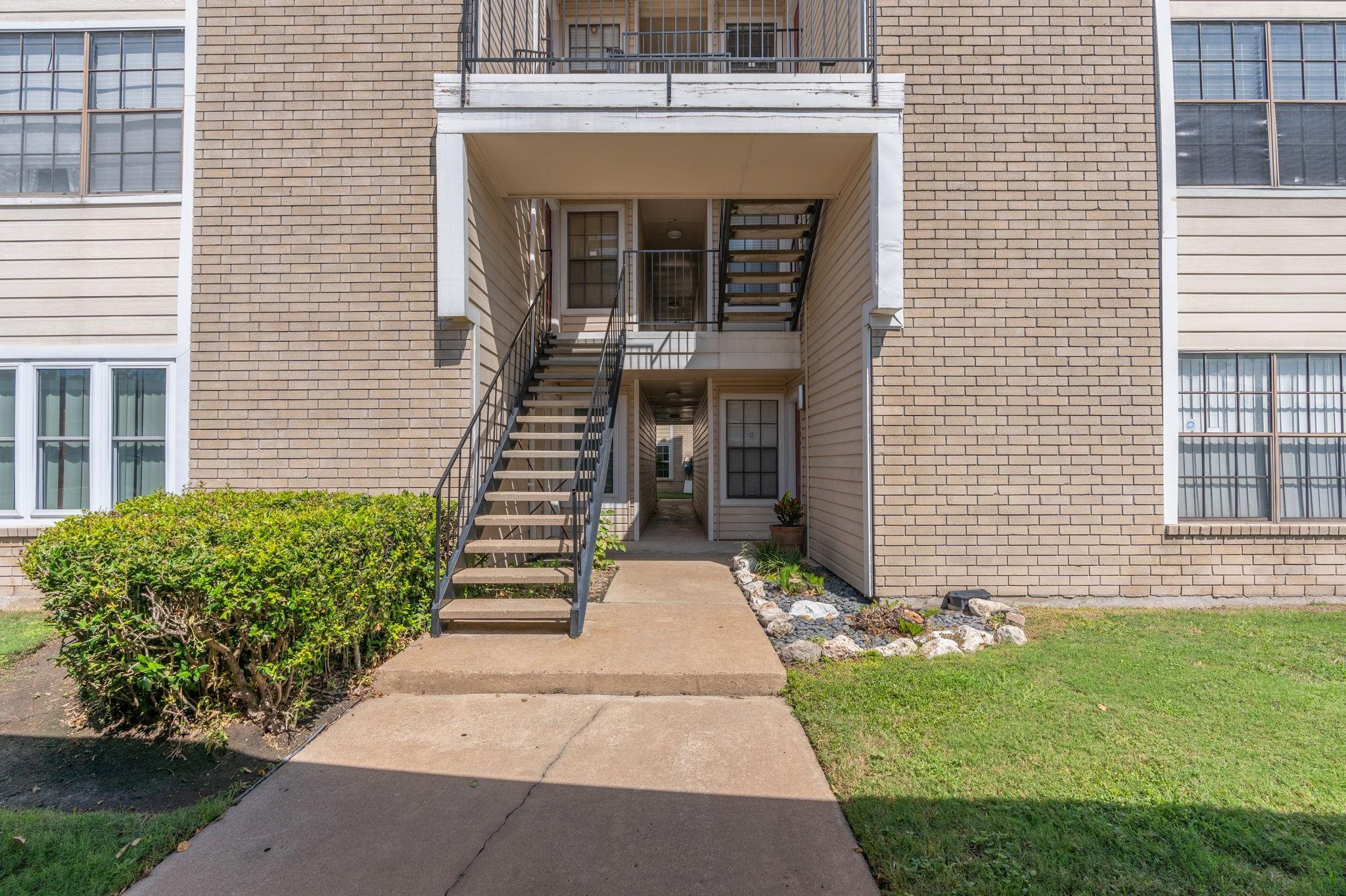 2750 Holly Hall Street 1806