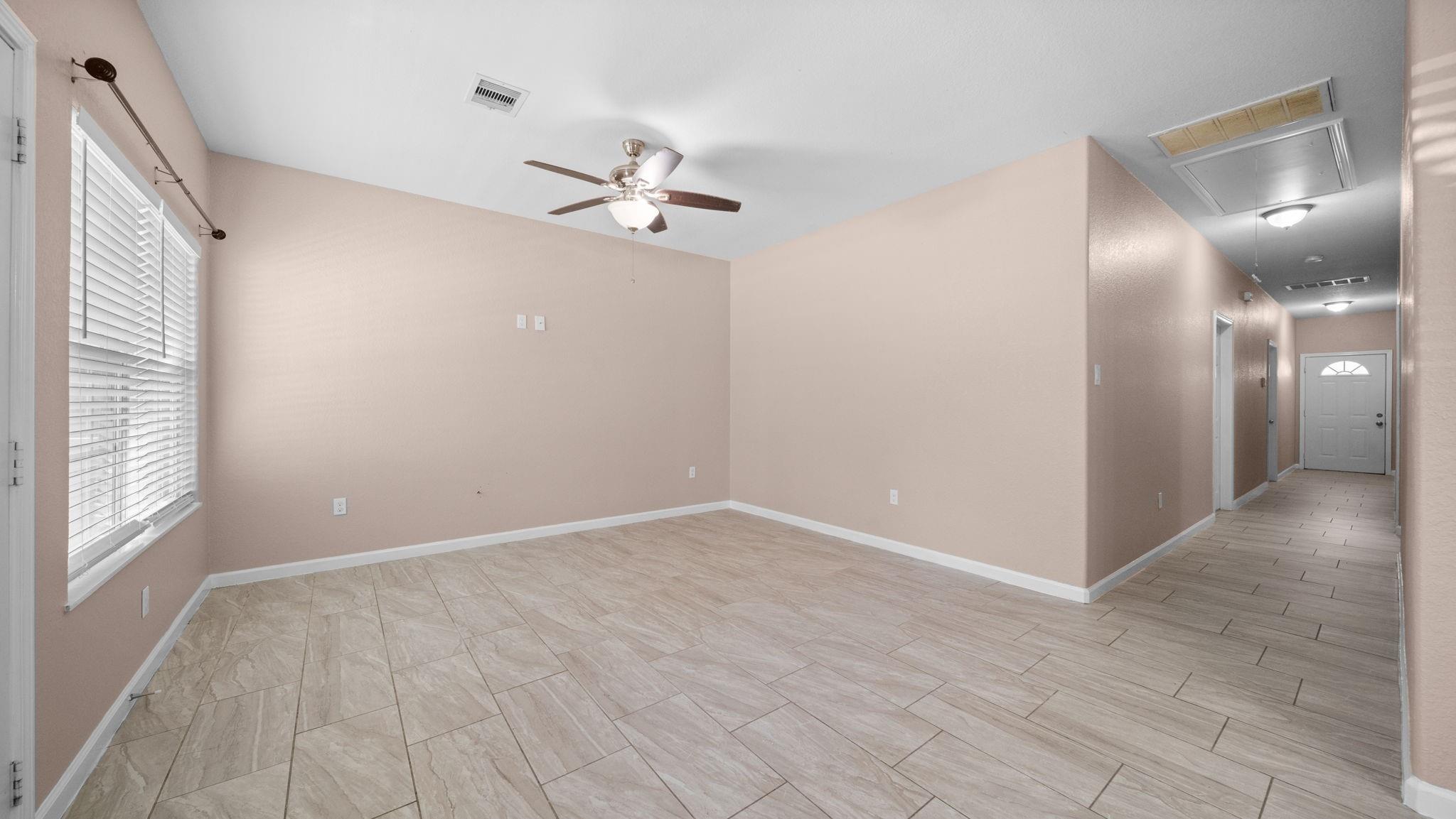 16697 E Forrestal