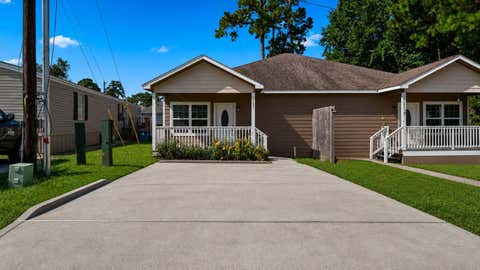 Photo of 16697 E Forrestal, Montgomery, TX 77316 (MLS # 41901313)