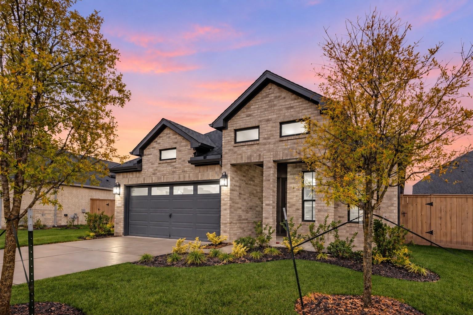 25314 Rothesay Lane