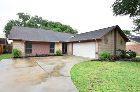 Photo of 9115 Woodleigh Drive, Houston, TX 77083 (MLS # 76651066)