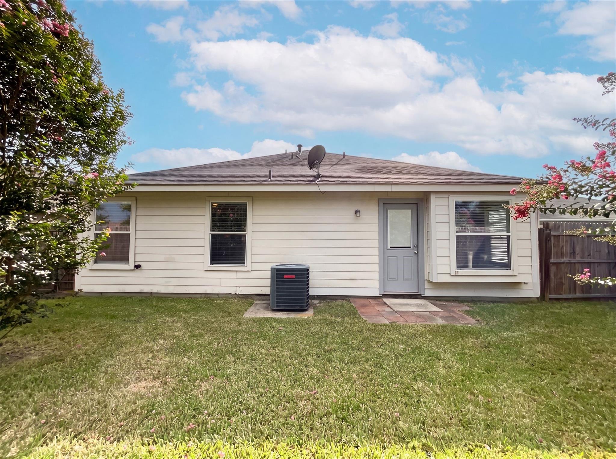 21714 Falcongate Court