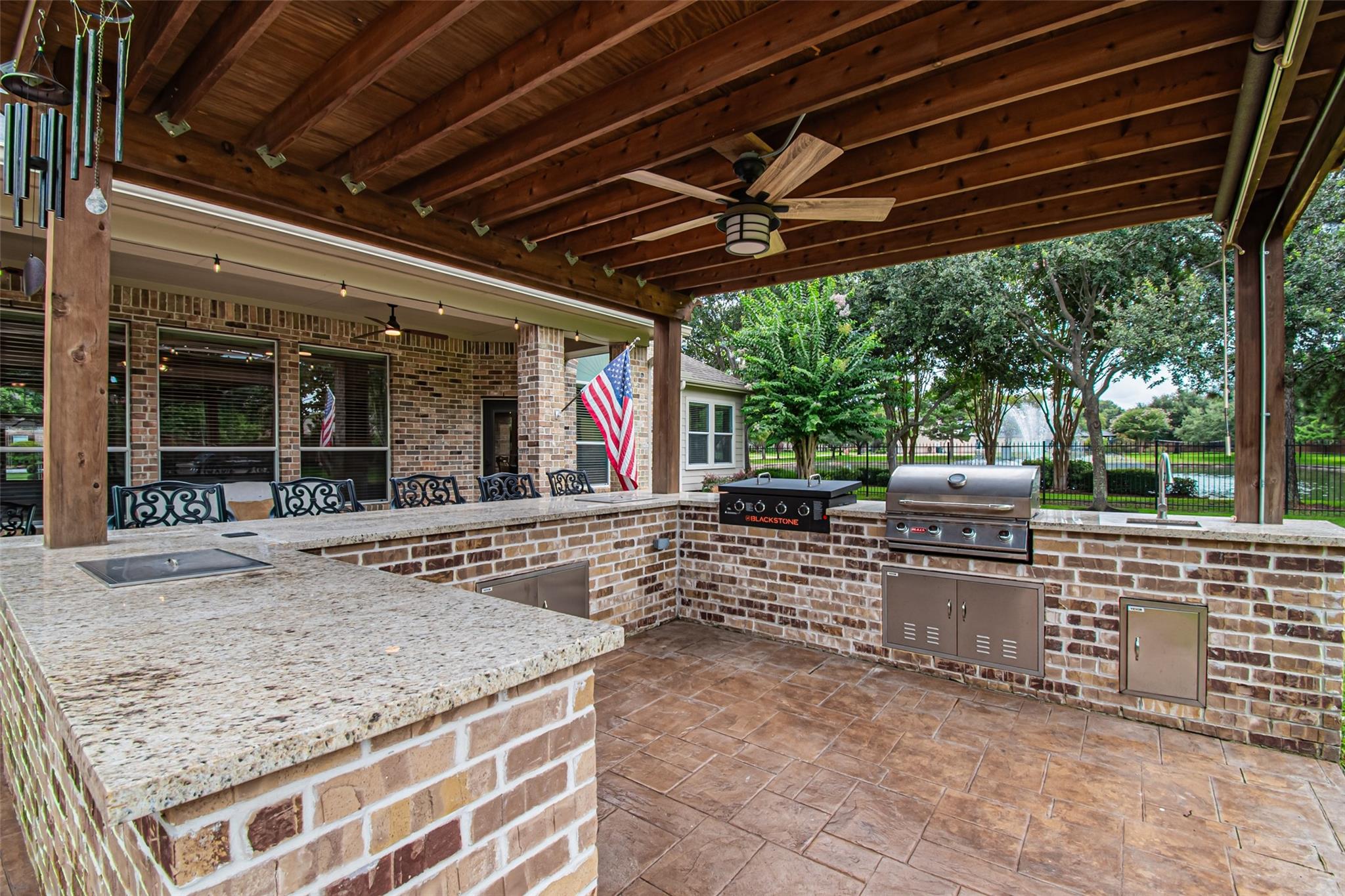 17403 Ledgefield
