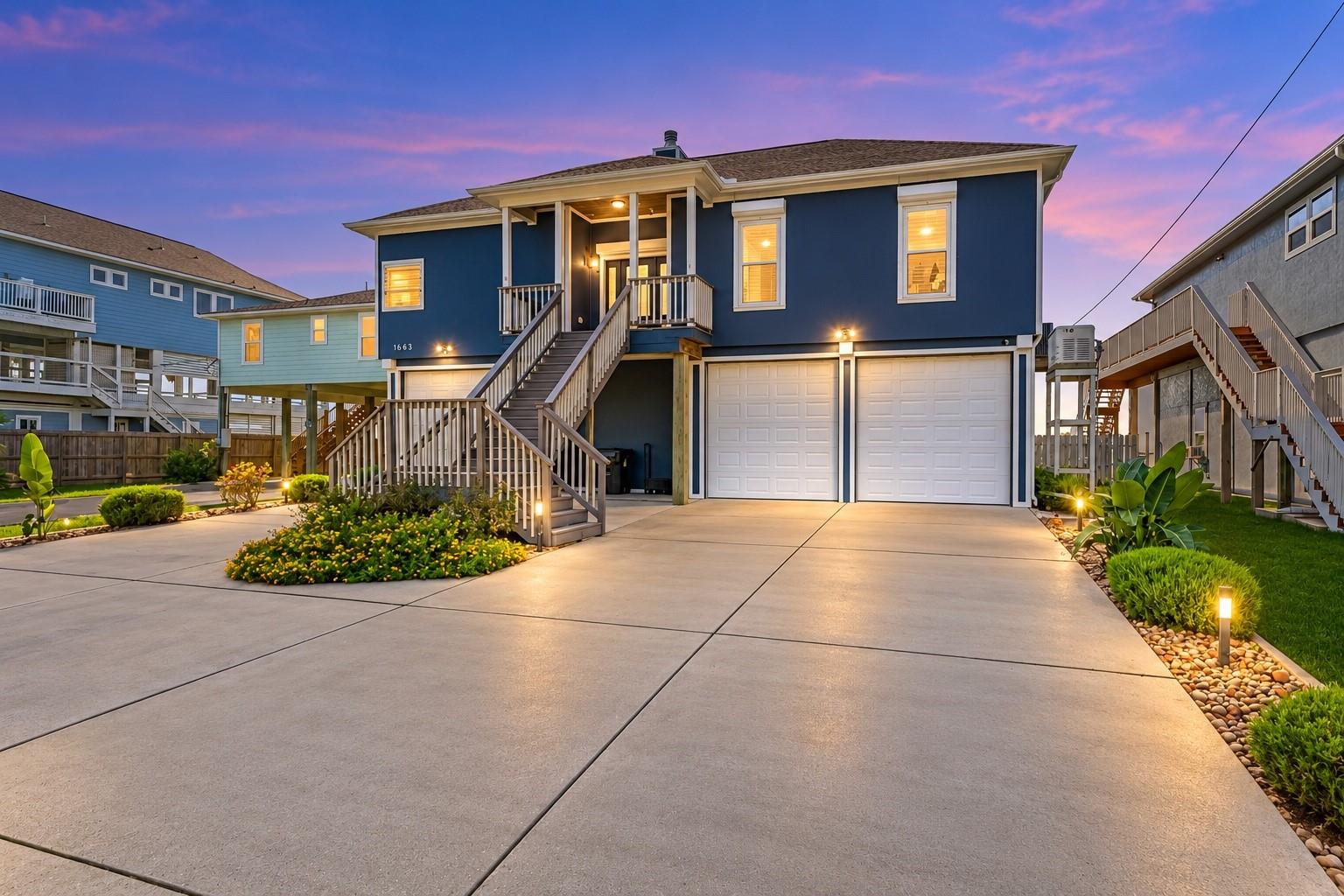 1623 Dick Bay Drive
