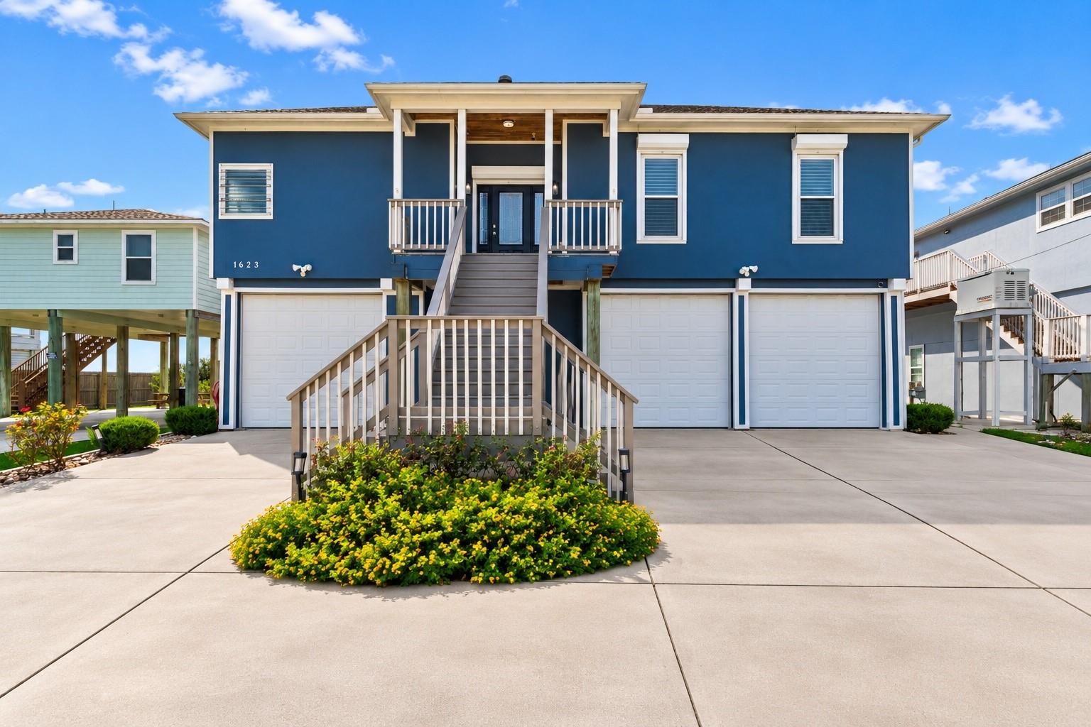 1623 Dick Bay Drive