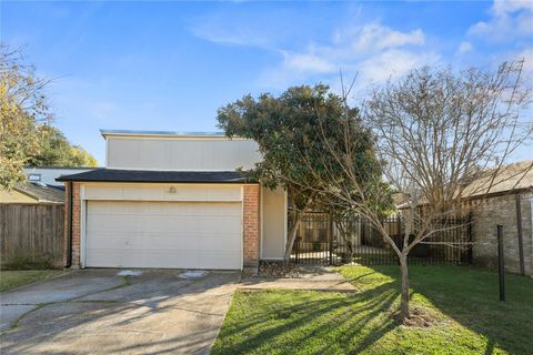 Photo of 4123 Yupon Ridge Drive, Houston, TX 77072 (MLS # 3370011)