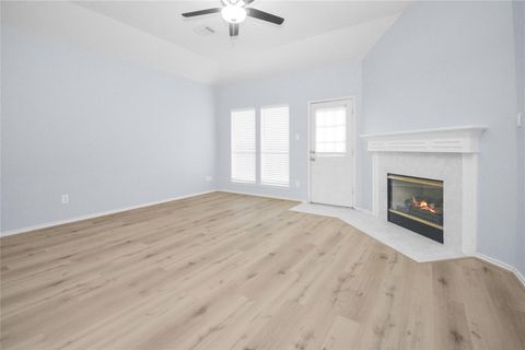 Photo of 3402 Pebble Beach Lane, Pearland, TX 77584 (MLS # 44752946)