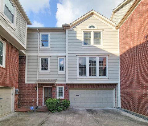 Photo of 2208 Taft Street, Houston, TX 77006 (MLS # 60137861)