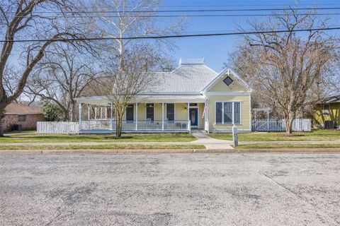 Photo of 542 S Main Street, La Grange, TX 78945 (MLS # 88348376)