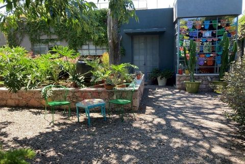 Photo of 2 Calle De Enmedio, AL 36000 (MLS # 96697161)