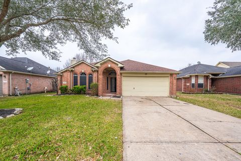 Photo of 1126 Noble Glen Drive, Fresno, TX 77545 (MLS # 98001907)