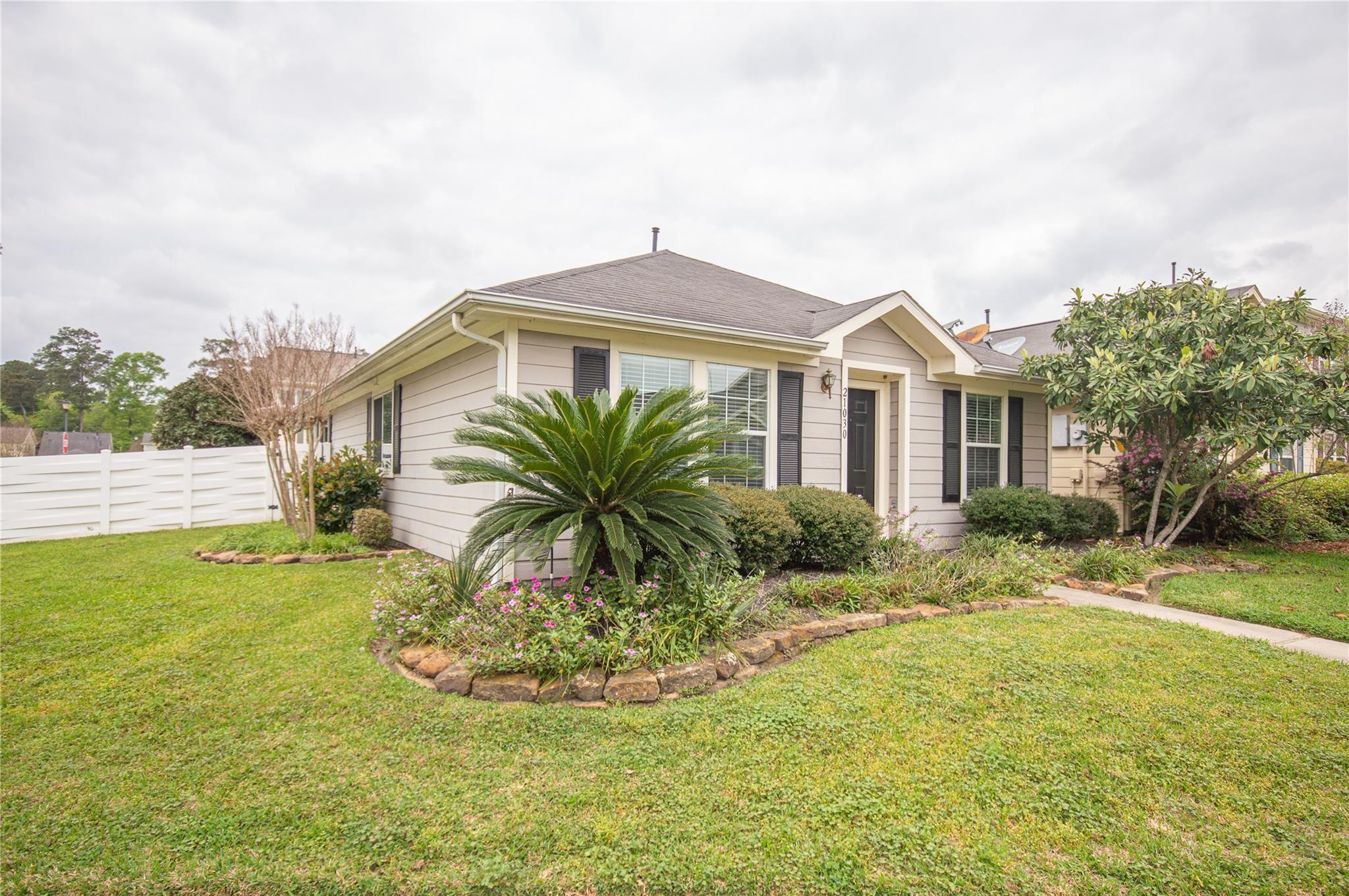 21030 Aldens Oak