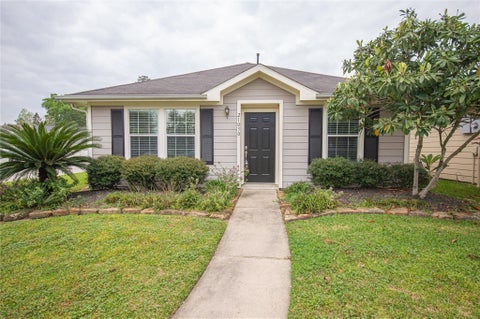 Photo of 21030 Aldens Oak, Kingwood, TX 77339 (MLS # 10063842)