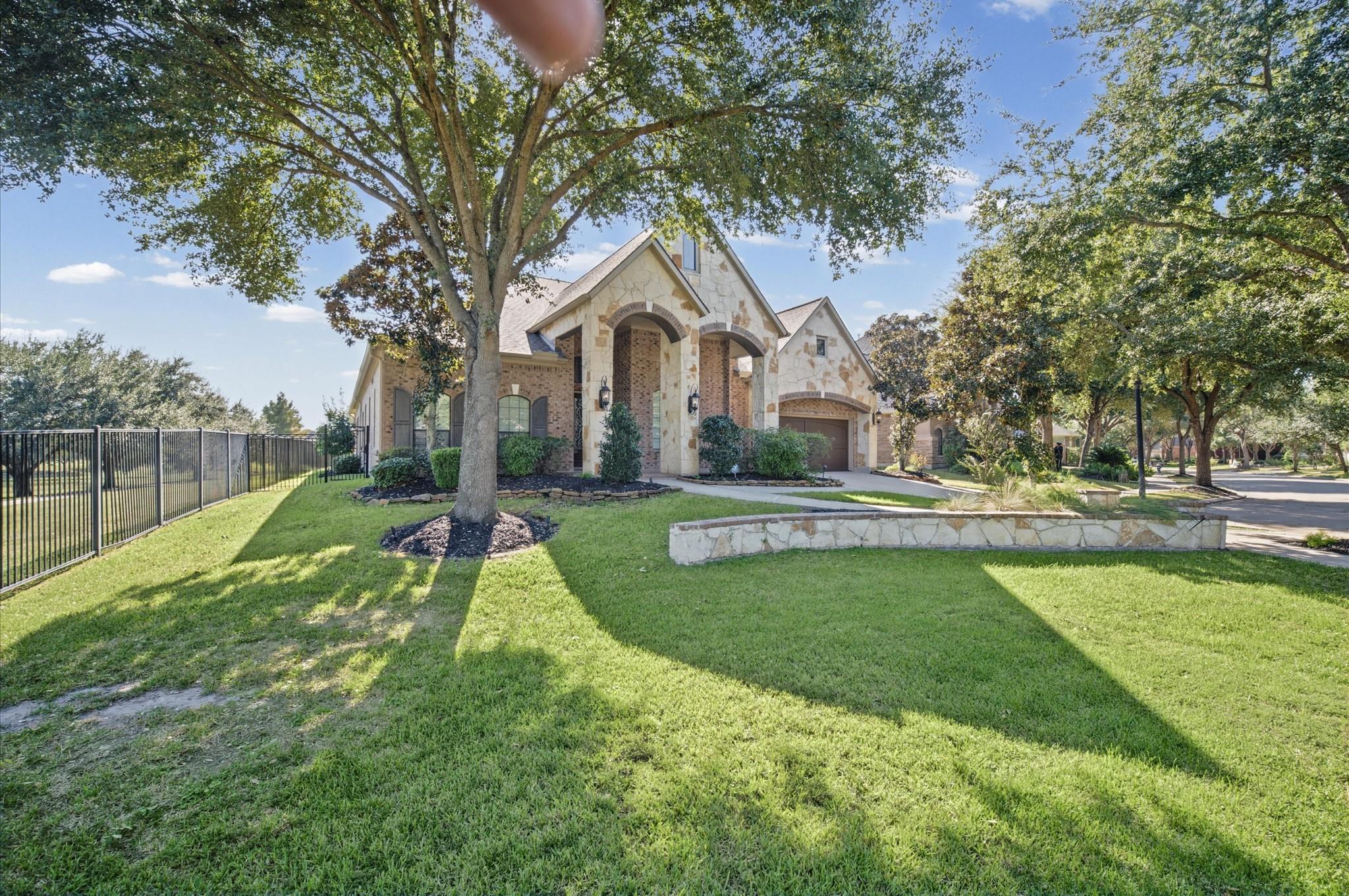 18103 E Allen Shore Drive