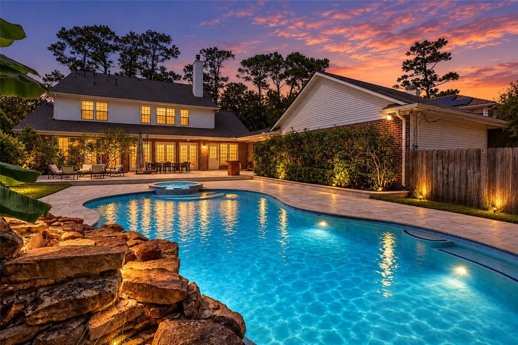Photo of 23 E Shady Lane #A, Houston, TX 77063 (MLS # 16113282)