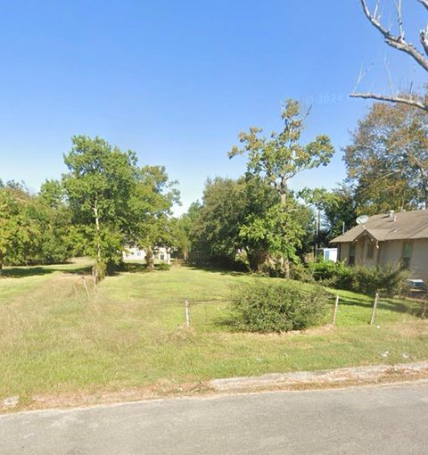 Photo of 2829 10th Street, Port Arthur, TX 77640 (MLS # 28862258)