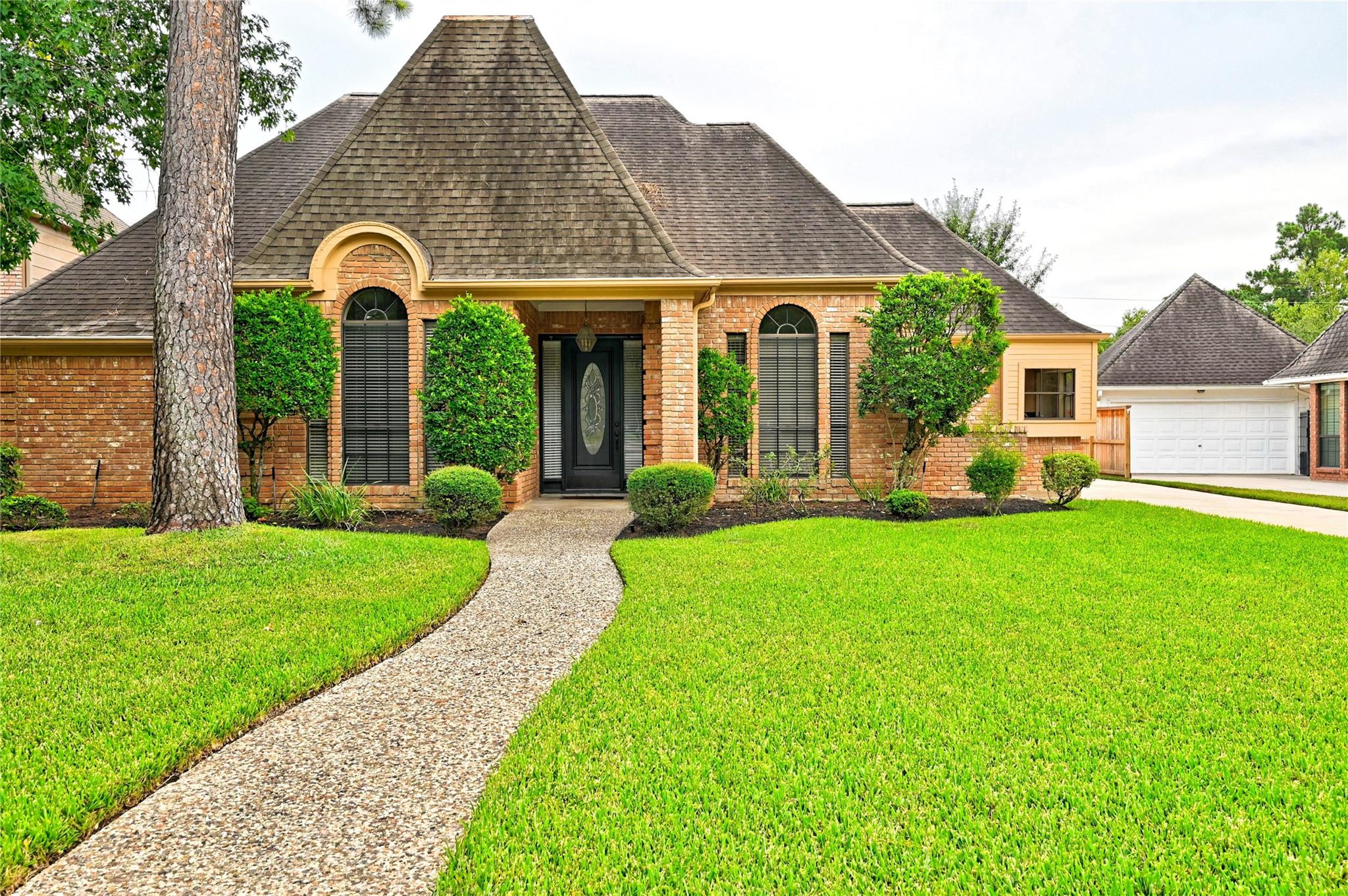 6018 Spring Creek Lane