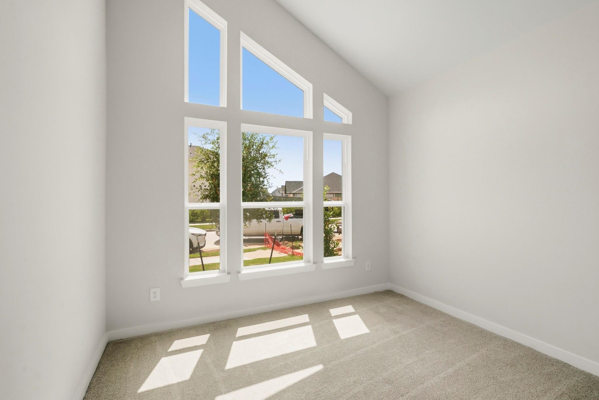 11415 Rocky Desert Hills Ln