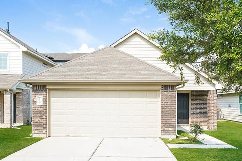Photo of 5530 Plantation Forest Drive, Katy, TX 77449 (MLS # 45998063)