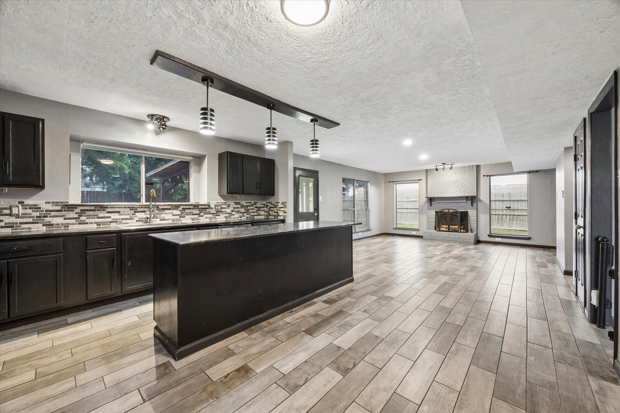 10842 Mesquite Drive