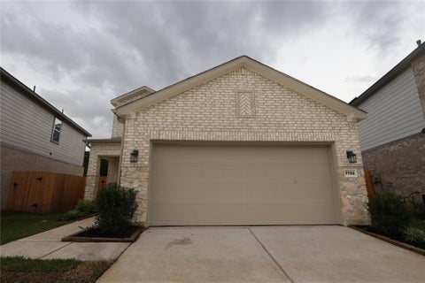 Photo of 7722 Bergamot Cir CIR, Magnolia, TX 77354 (MLS # 97601772)