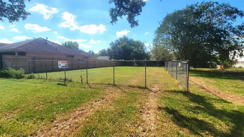 0 Shaver Street Pasadena TX 77506