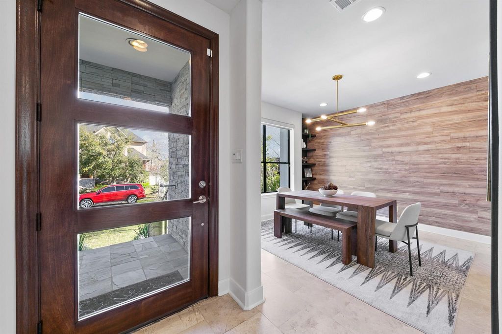 Photo of 4301 Vivian Street, Bellaire, TX 77401 (MLS # 24410757)