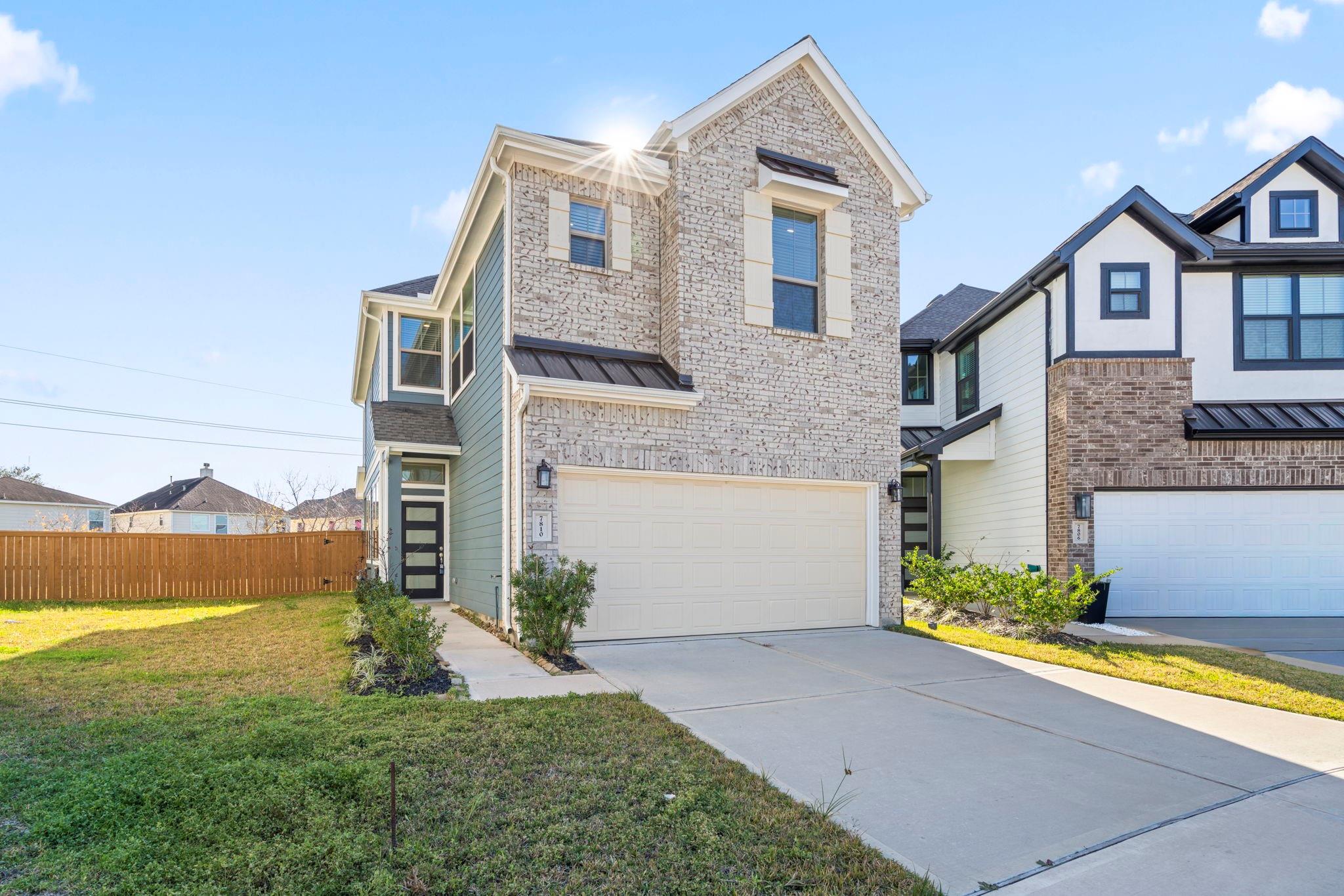 7810 Starfish Arbor Drive