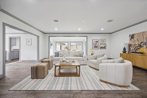 Photo of 10042 Briar Forest Drive, Houston, TX 77042 (MLS # 76755979) Photo of 10042 Briar Forest Drive, Houston, TX 77042 (MLS # 76755979)