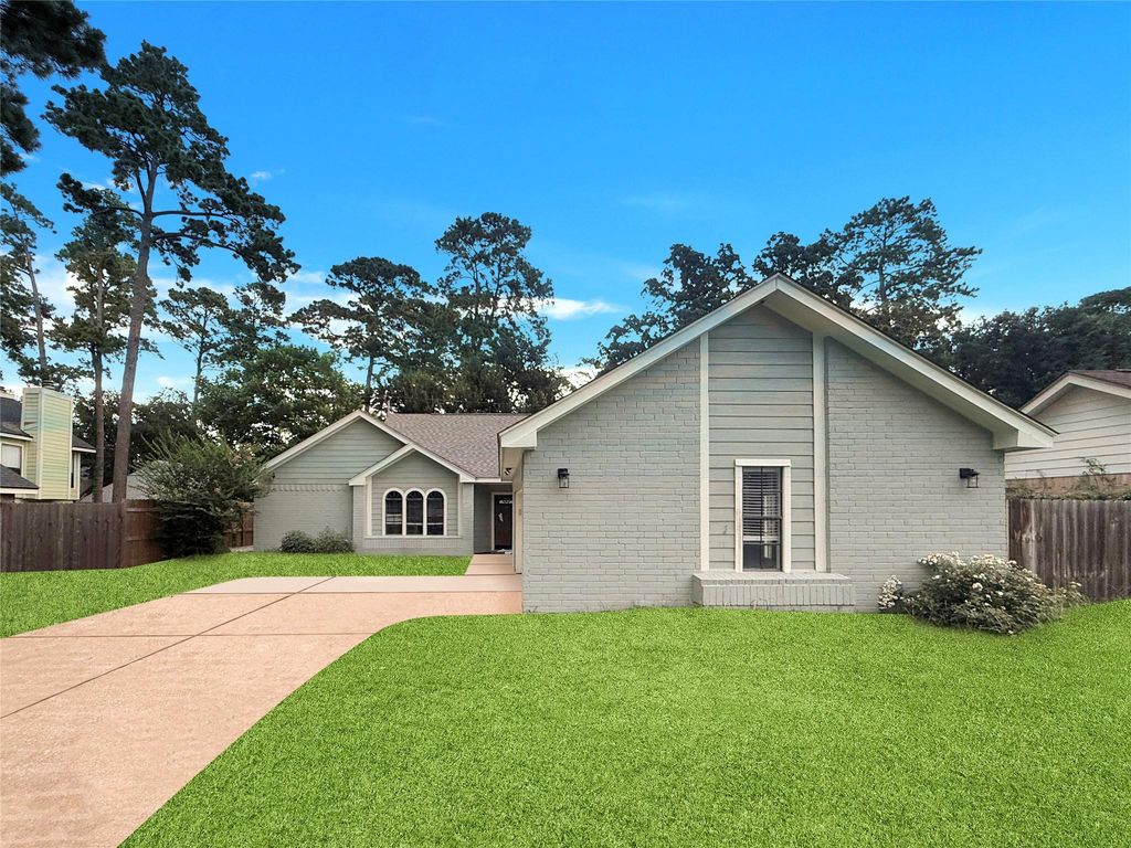 Photo of 12518 Sableleaf Drive, Cypress, TX 77429 (MLS # 56447282)