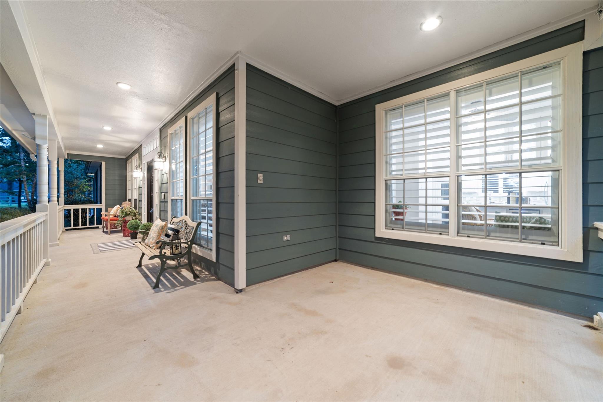 8710 Linn Lane