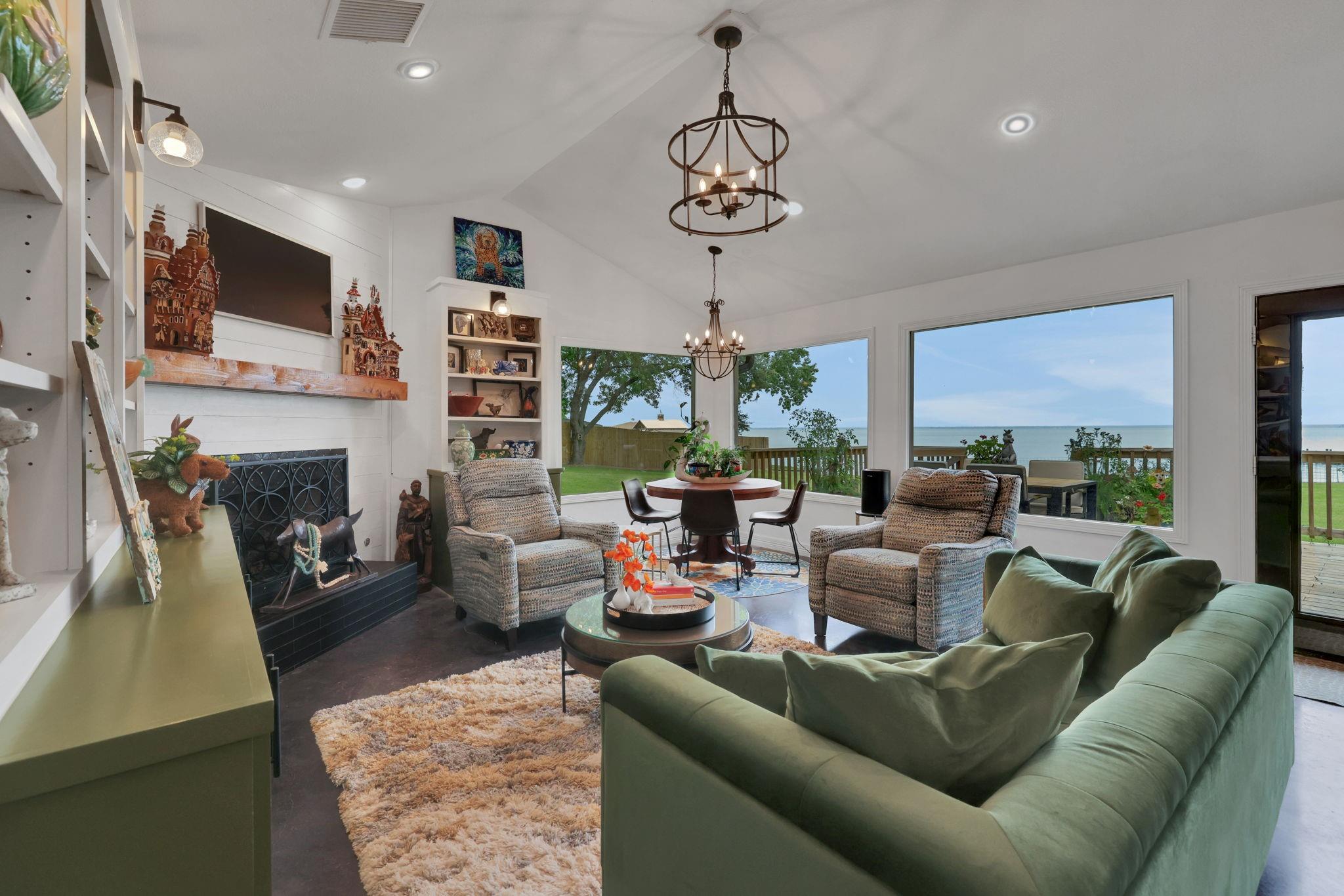 220 Harbor Run Drive