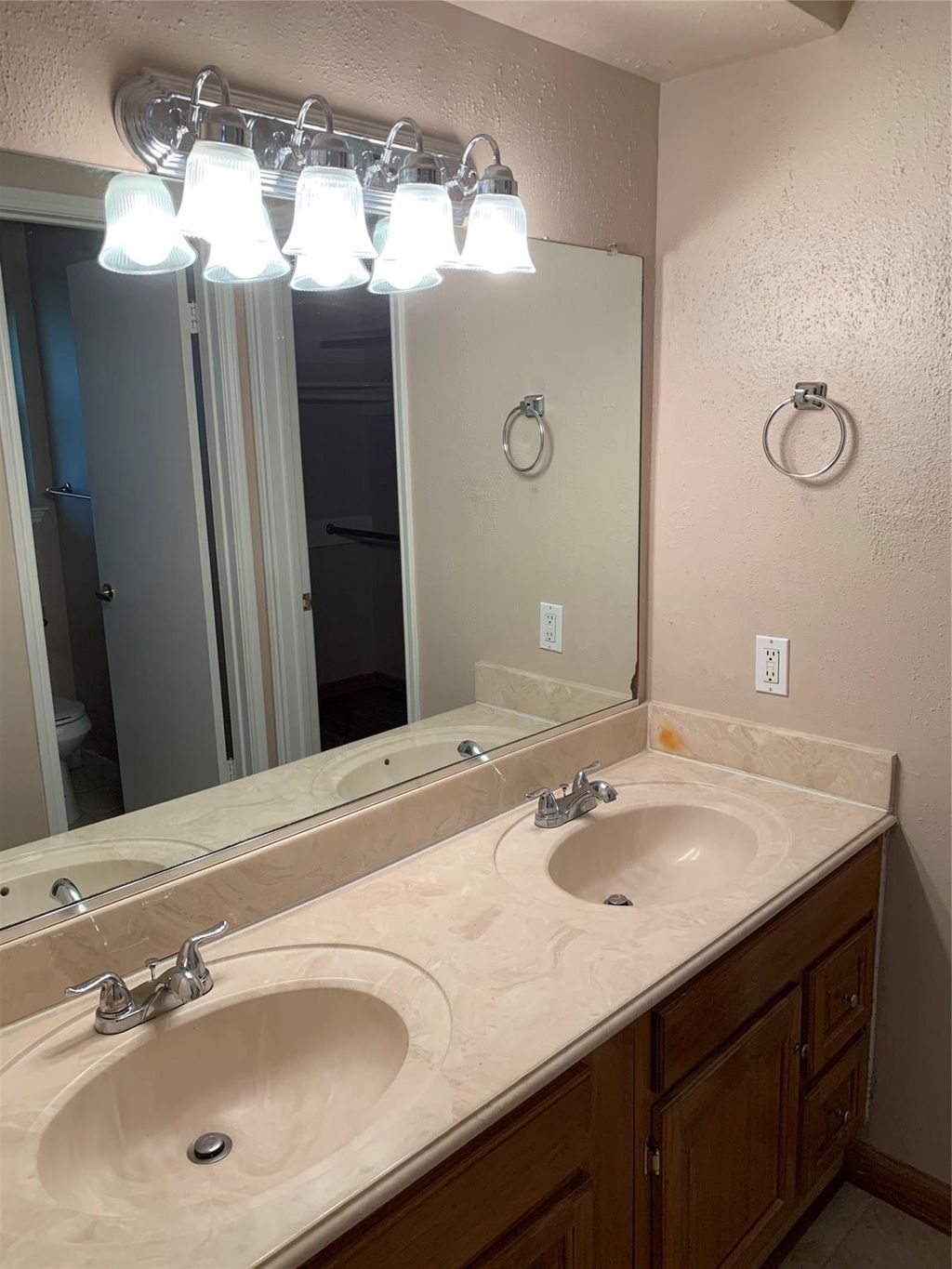 Photo of 2903 S William Grant Street, Sugar Land, TX 77479 (MLS # 12643948)