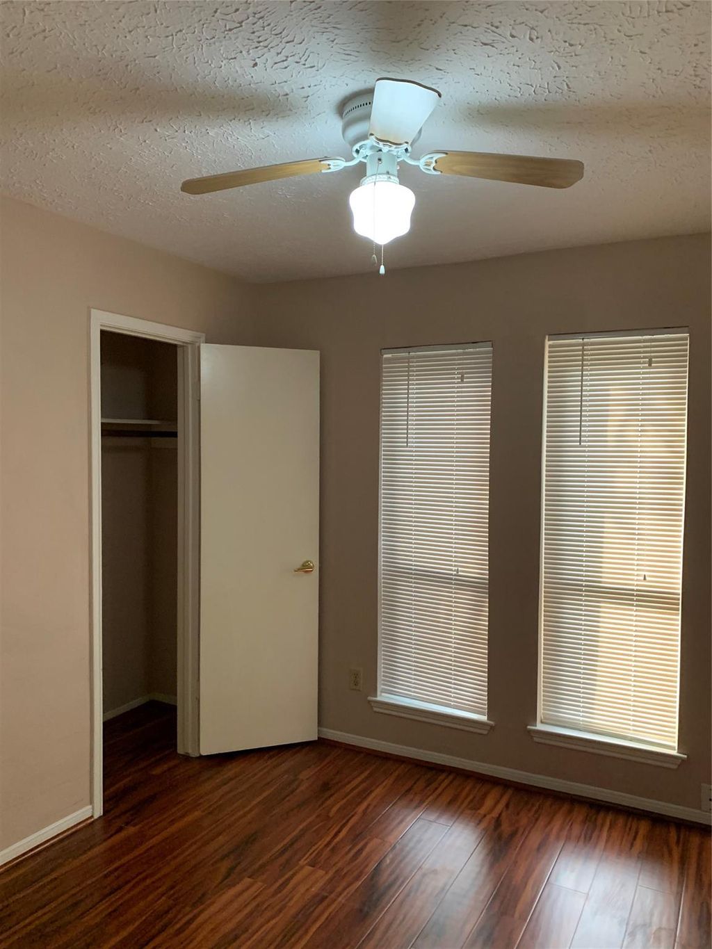 Photo of 2903 S William Grant Street, Sugar Land, TX 77479 (MLS # 12643948)