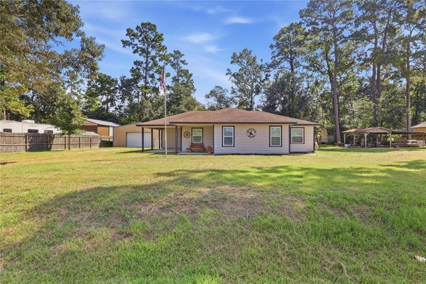 10516 FAIRVIEW DR, CONROE, TX 77385 - Image 4eddda2d70d41f476e00d04f1fad813b/1652936210