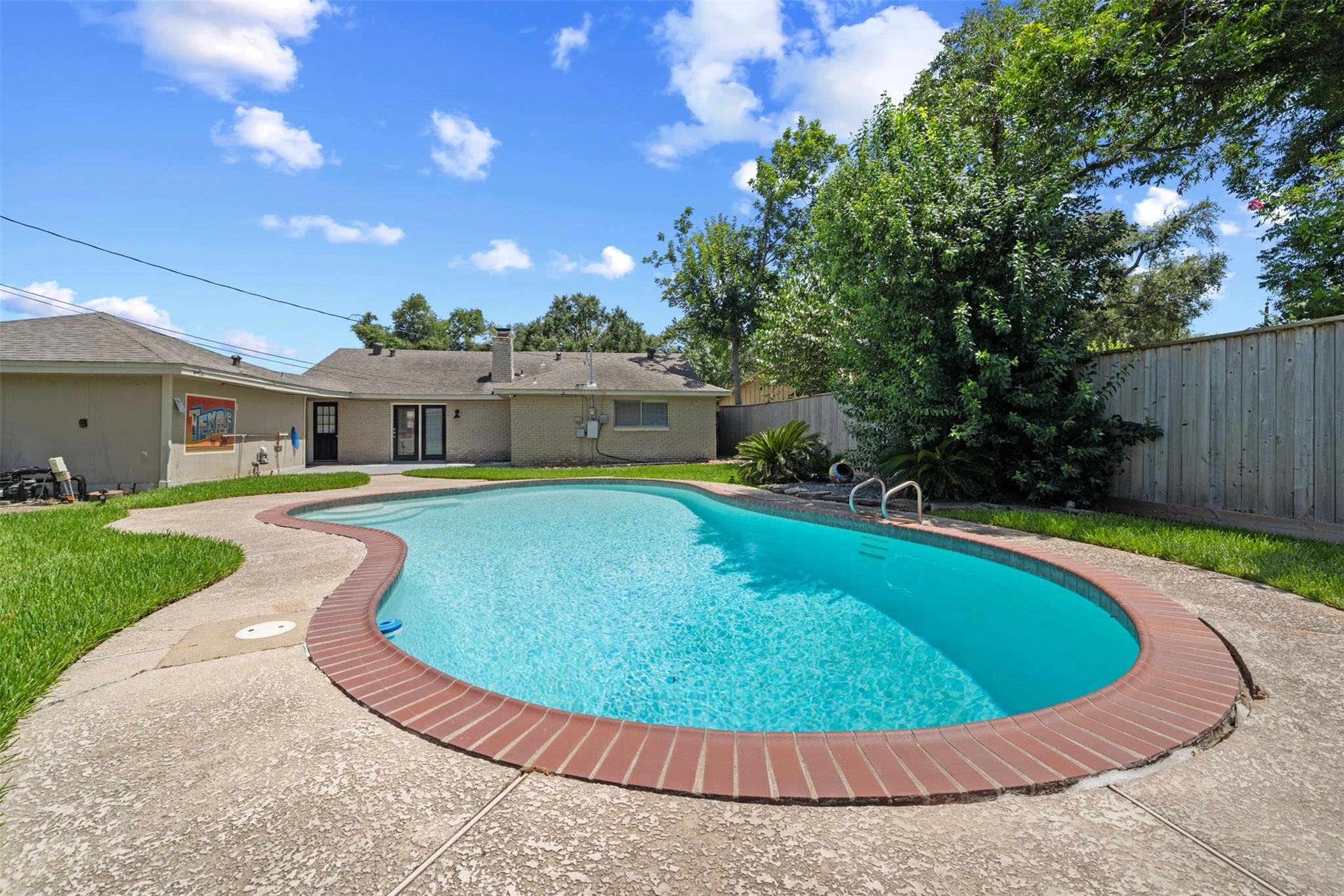 5826 Spruce Forest Drive