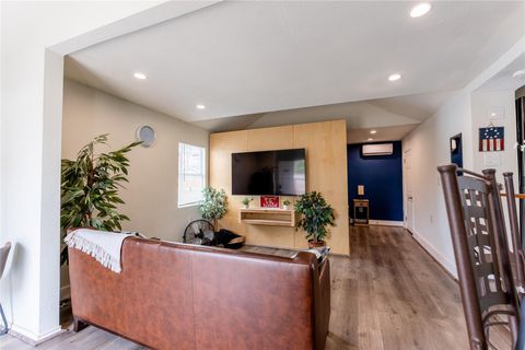 Photo of 2010 Caplin Street #A, Houston, TX 77026 (MLS # 52024679)