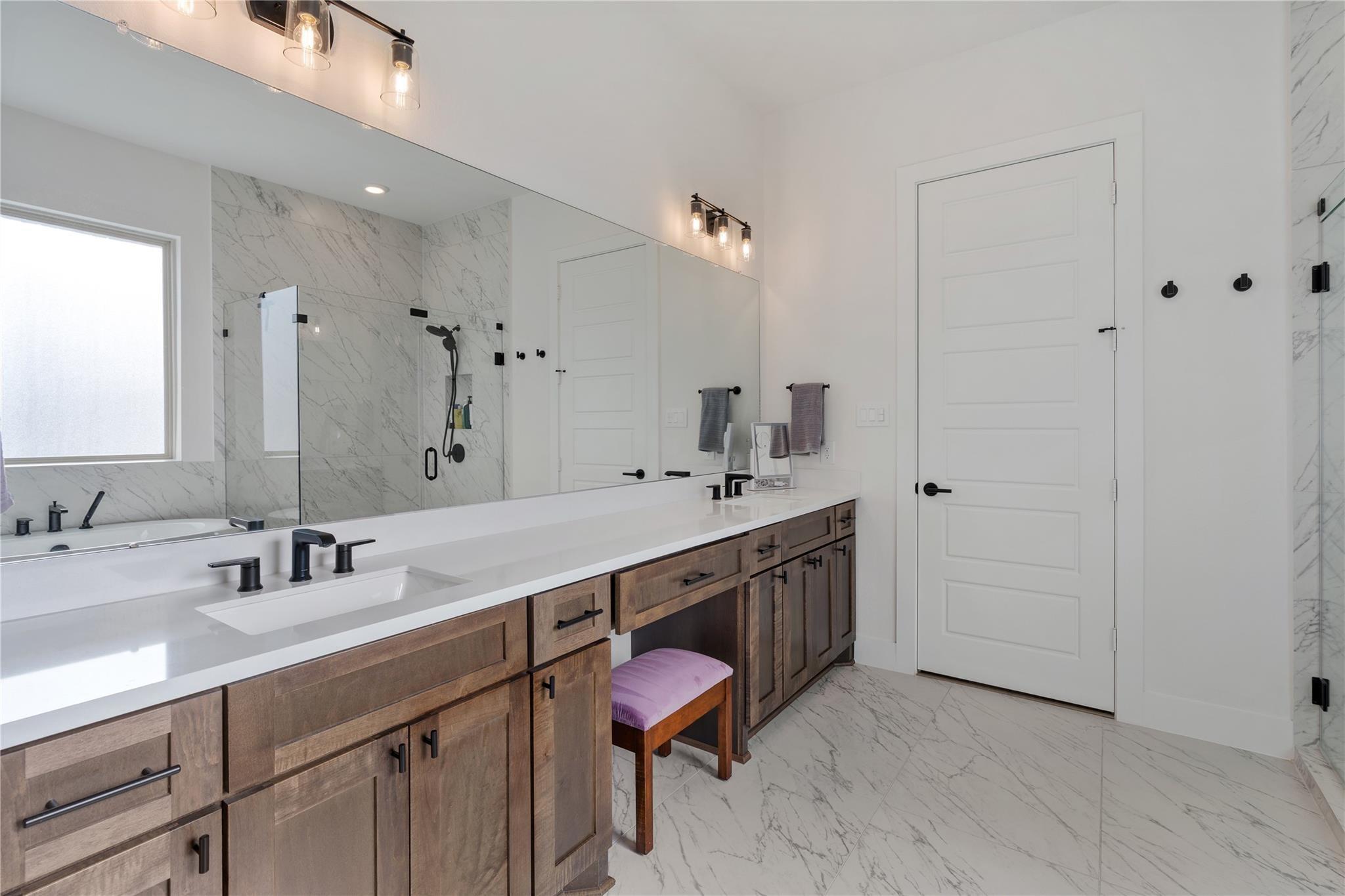 13722 Cecilia Pointe Drive