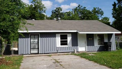 Photo of 7319 Mountbatten Road, Houston, TX 77033 (MLS # 28932621)