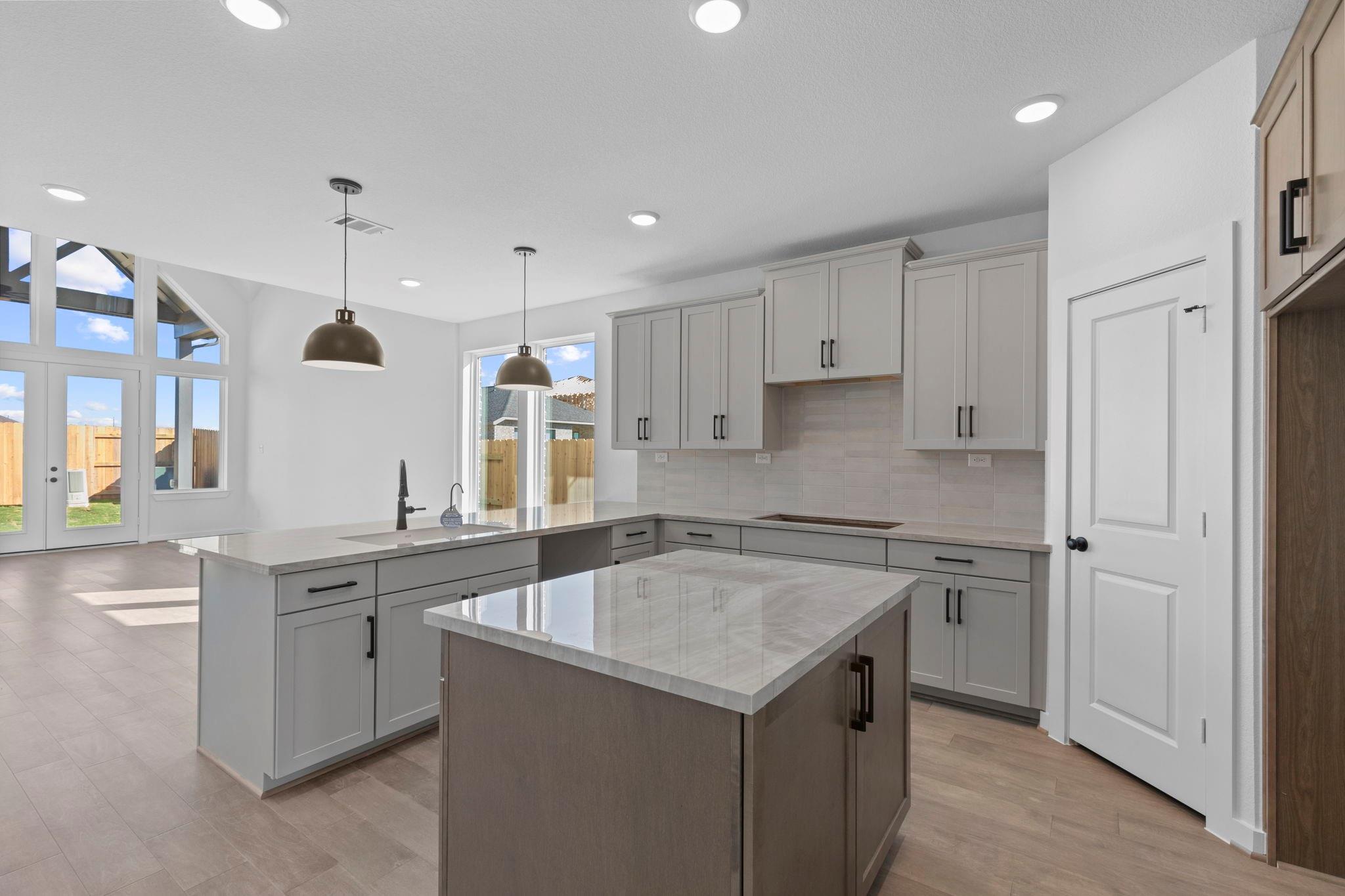 7446 Fraser Peak Drive